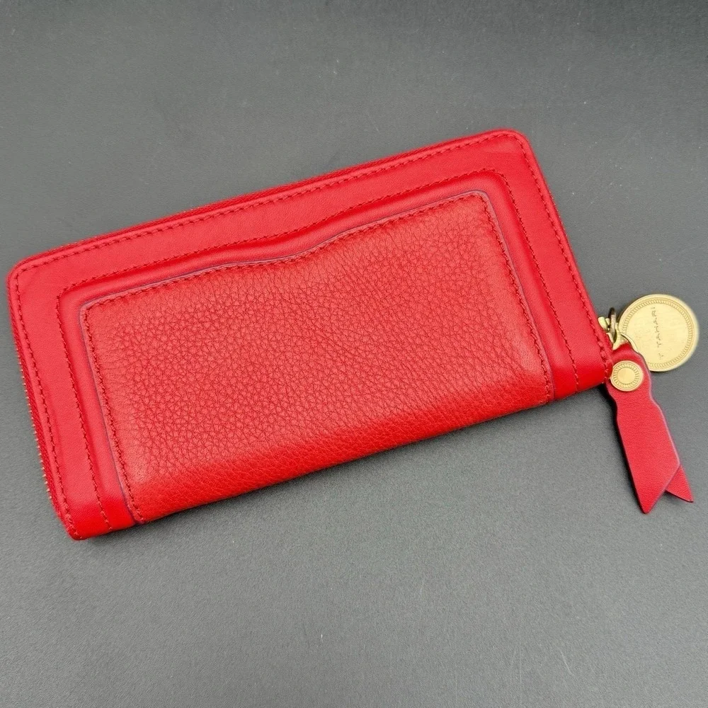 Red Pebble Genuine‎ Leather Wallet Tahari Brass Colored Zipper And Charm